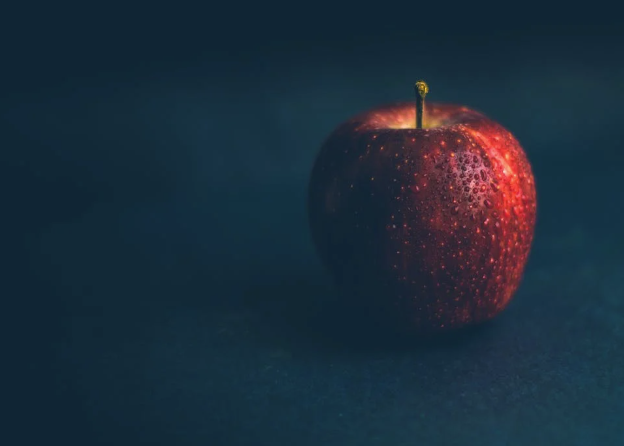 5 zaskakujących korzyści wynikających z jedzenia jabłek